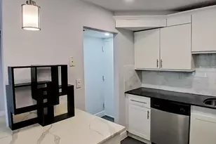 1830 Embassy Dr, West Palm Beach, FL 33401 - Photo 5