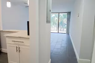 1830 Embassy Dr, West Palm Beach, FL 33401 - Photo 7