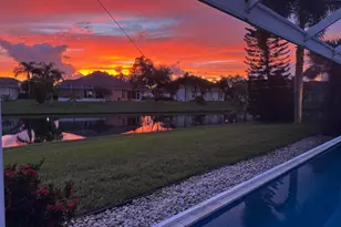 431 West Temple Ct SW, Vero Beach, FL 32968 - Photo 3