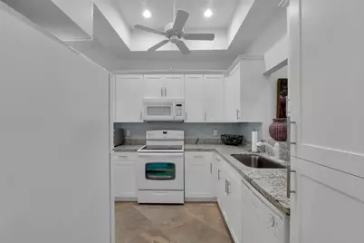 10980 Lake Front Place, Boca Raton, FL 33498 - Photo 27