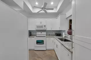 10980 Lake Front Pl, Boca Raton, FL 33498 - Photo 27