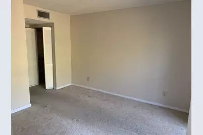 1671 SE Green Acres Circle #A104, Port Saint Lucie, FL 34952 - Photo 5