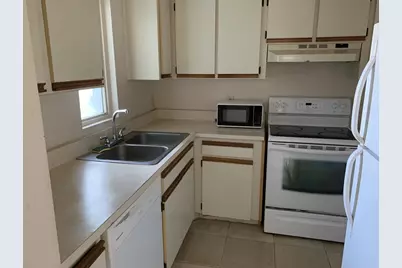 1671 SE Green Acres Circle #A104, Port Saint Lucie, FL 34952 - Photo 3