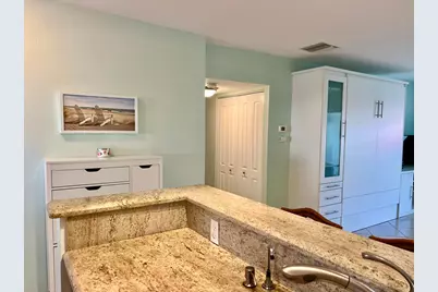 5151 W Oakland Park Boulevard #110, Lauderdale Lakes, FL 33313 - Photo 11