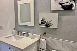 5151 W Oakland Park Blvd, Lauderdale Lakes, FL 33313 - Photo 25