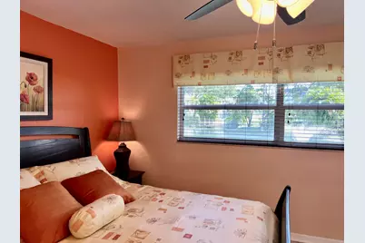 5151 W Oakland Park Boulevard #110, Lauderdale Lakes, FL 33313 - Photo 19