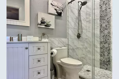 5151 W Oakland Park Boulevard #110, Lauderdale Lakes, FL 33313 - Photo 23