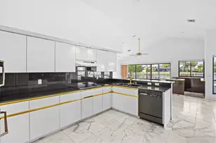 10747 Stonebridge Blvd, Boca Raton, FL 33498 - Photo 23