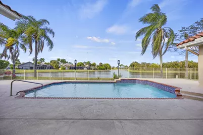 10747 Stonebridge Boulevard, Boca Raton, FL 33498 - Photo 3