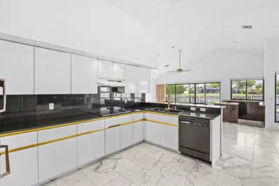10747 Stonebridge Boulevard, Boca Raton, FL 33498 - Photo 17