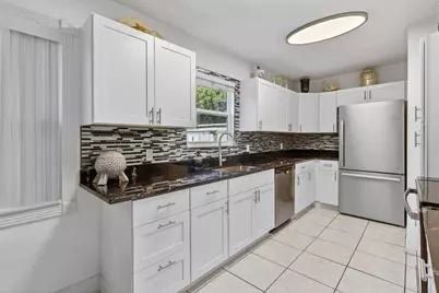 356 Traub Avenue, Fort Pierce, FL 34982 - Photo 11