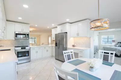 5160 Petal Place #D, Delray Beach, FL 33484 - Photo 3