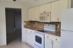 1502 SE Hearne Ct, Port Saint Lucie, FL 34952 - Photo 7