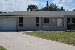 1502 SE Hearne Ct, Port Saint Lucie, FL 34952 - Photo 1