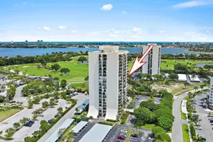 2400 Presidential Way, West Palm Beach, FL 33401 - Photo 29