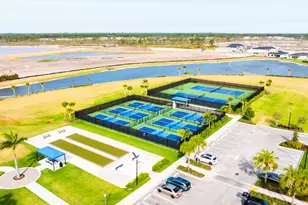 642 S E Goldenrod Rd, Port Saint Lucie, FL 34984 - Photo 31