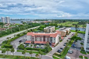 300 Golfview Rd, North Palm Beach, FL 33408 - Photo 35