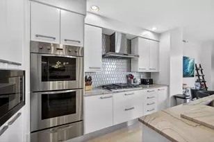 3800 N Ocean Dr, Singer Island, FL 33404 - Photo 17