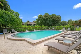 13334 Polo Club Rd, Wellington, FL 33414 - Photo 11