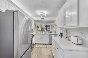 5722 Coral Lake Dr, Margate, FL 33063 - Photo 9