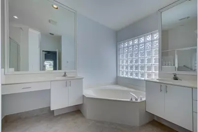 6523 Via Trento, Delray Beach, FL 33446 - Photo 17