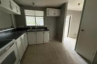 9301 SE 61st Dr, Okeechobee, FL 34974 - Photo 11