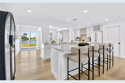 2001 SW Roma Way SW, Boynton Beach, FL 33426 - Photo 1