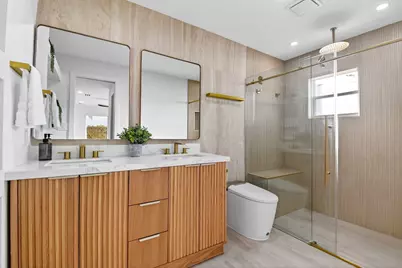 2001 SW Roma Way SW, Boynton Beach, FL 33426 - Photo 31