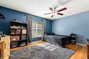 6610 NW Omega Rd, Port Saint Lucie, FL 34983 - Photo 23