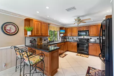 4158 NW 6th Street, Deerfield Beach, FL 33442 - Photo 7