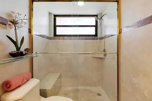 235 Bay Colony Dr N, Juno Beach, FL 33408 - Photo 29