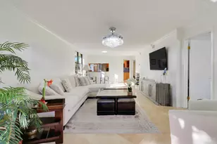 235 Bay Colony Dr N, Juno Beach, FL 33408 - Photo 5