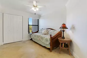 235 Bay Colony Dr N, Juno Beach, FL 33408 - Photo 29