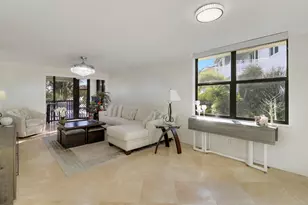 235 Bay Colony Dr N, Juno Beach, FL 33408 - Photo 9