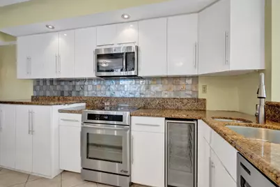 155 Isle Of Venice Drive #404, Fort Lauderdale, FL 33301 - Photo 15