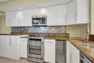 155 Isle of Venice Dr, Fort Lauderdale, FL 33301 - Photo 15