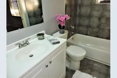 1310 SW 18th Court, Boynton Beach, FL 33426 - Photo 13