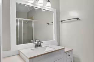 484 Springdale Cir, Palm Springs, FL 33461 - Photo 25