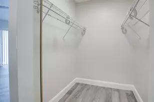 484 Springdale Cir, Palm Springs, FL 33461 - Photo 27