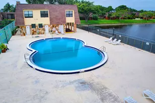 484 Springdale Cir, Palm Springs, FL 33461 - Photo 57