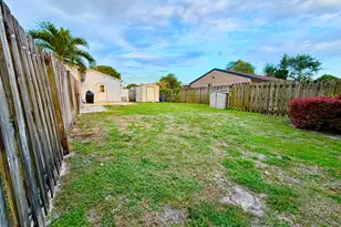 4828 Gladiator Cir, Greenacres, FL 33463 - Photo 3