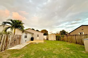 4828 Gladiator Cir, Greenacres, FL 33463 - Photo 5