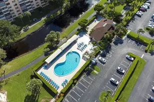 14310 Strathmore Ln, Delray Beach, FL 33446 - Photo 29