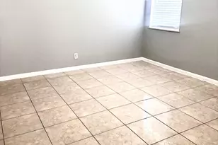 9326 Sunrise Dr, West Palm Beach, FL 33403 - Photo 21