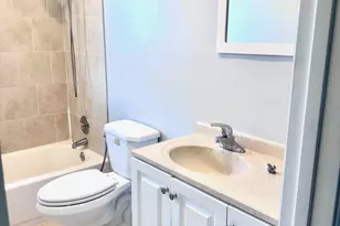 9326 Sunrise Dr, West Palm Beach, FL 33403 - Photo 19