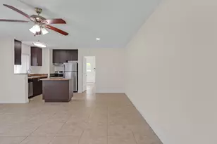 560 NE 46th St, Boca Raton, FL 33431 - Photo 5