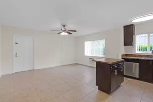 560 NE 46th St, Boca Raton, FL 33431 - Photo 7