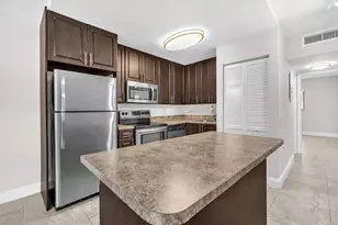 559 NE 44th St, Boca Raton, FL 33431 - Photo 7