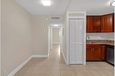 520 NE 44th Street, Boca Raton, FL 33431 - Photo 13