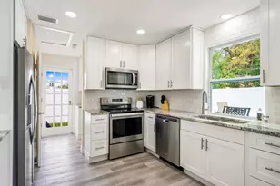 1510 3rd Ct, Vero Beach, FL 32960 - Photo 13